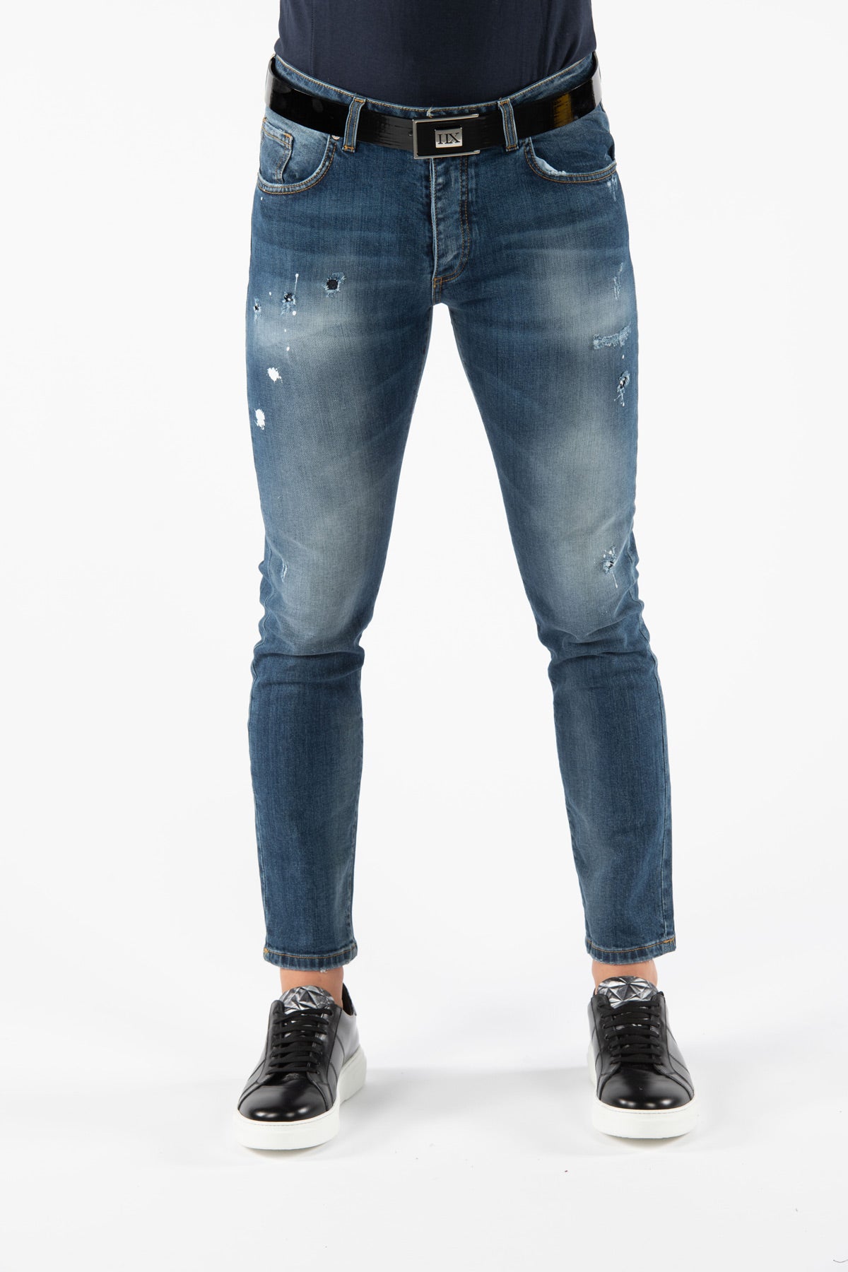 Jeans stratch con strappi